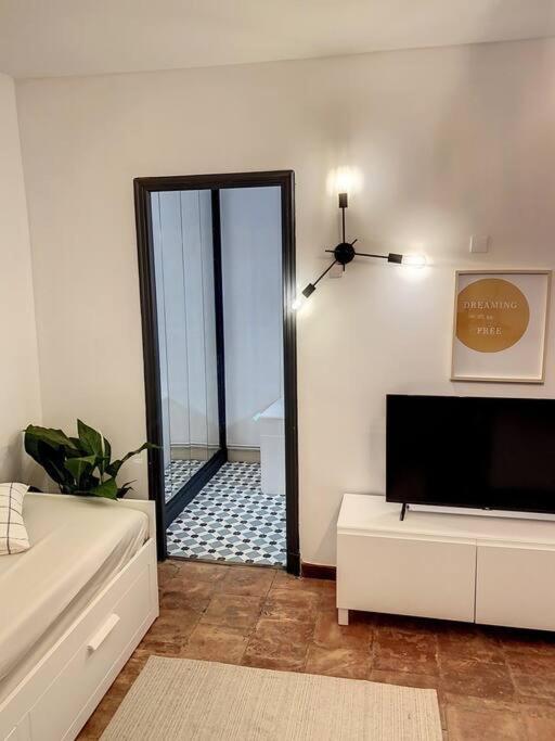 Appartement Ibiza -Sublime Studio Place De La Trinite- Netflix à Toulouse Extérieur photo